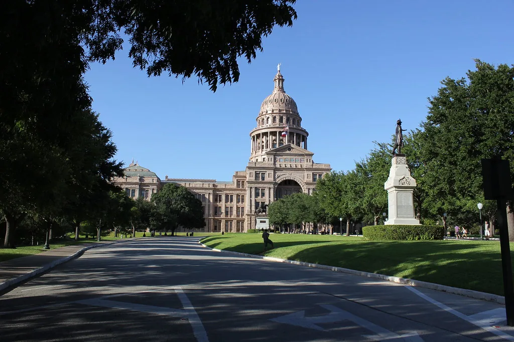 Austin Texas capitol view for shipping container delivery service area