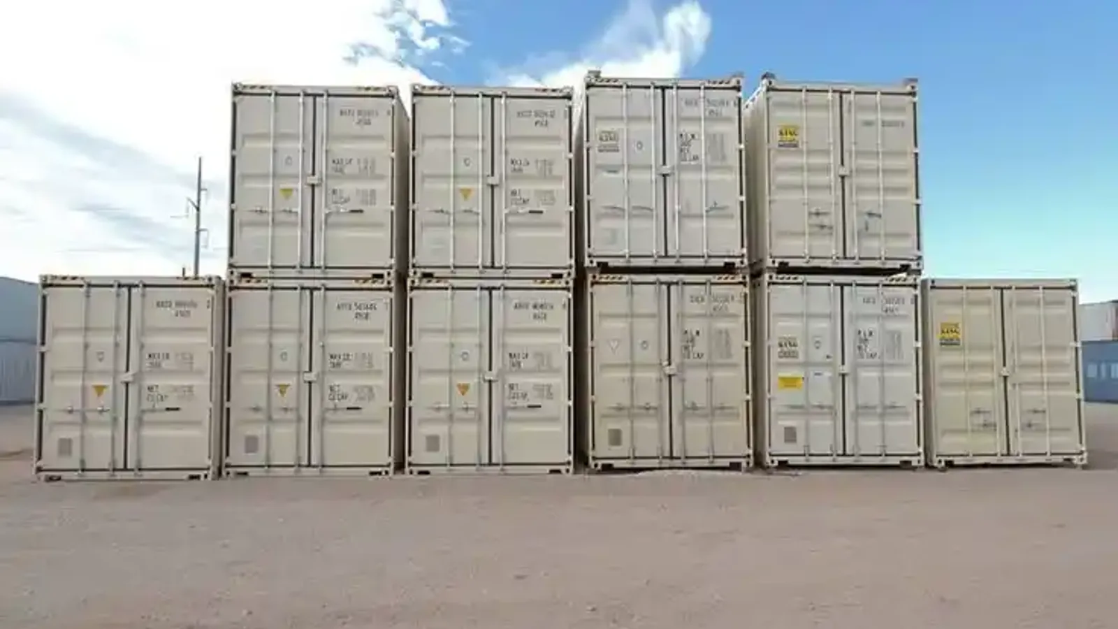 High cube shipping container with extra headroom for USA projects